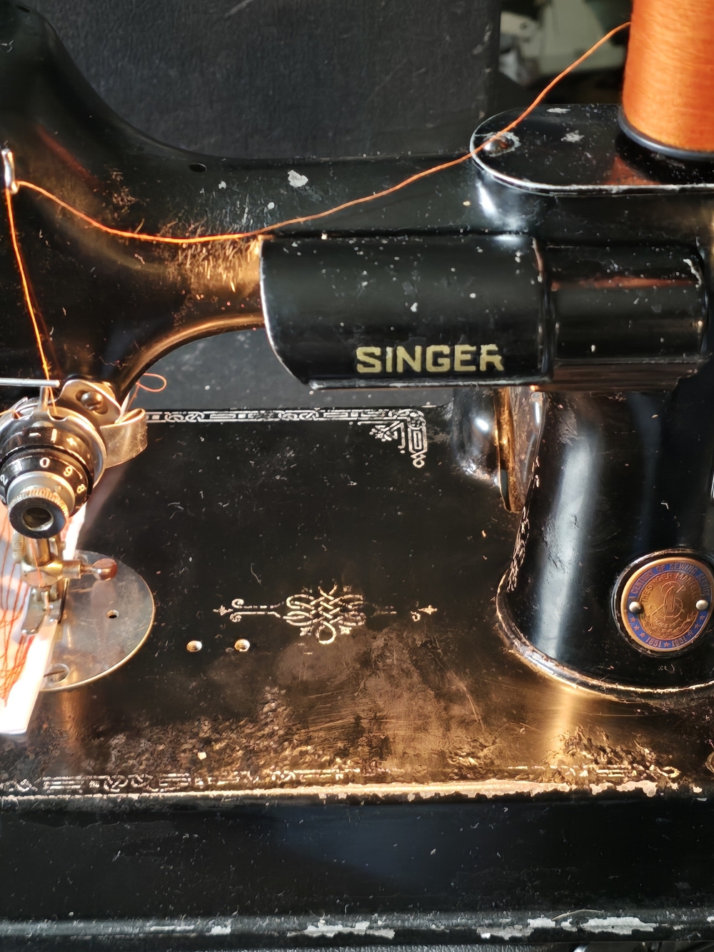 Vintage Singer Featherweight 221 Centennial Edition With Lots Of Extras And Case